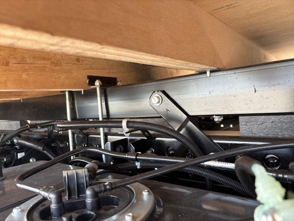 三菱 キャンター 2PG-FEB80(2WD)の写真17