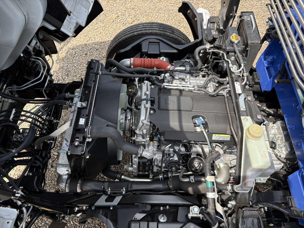 三菱 キャンター 2PG-FEB80(2WD)の写真19