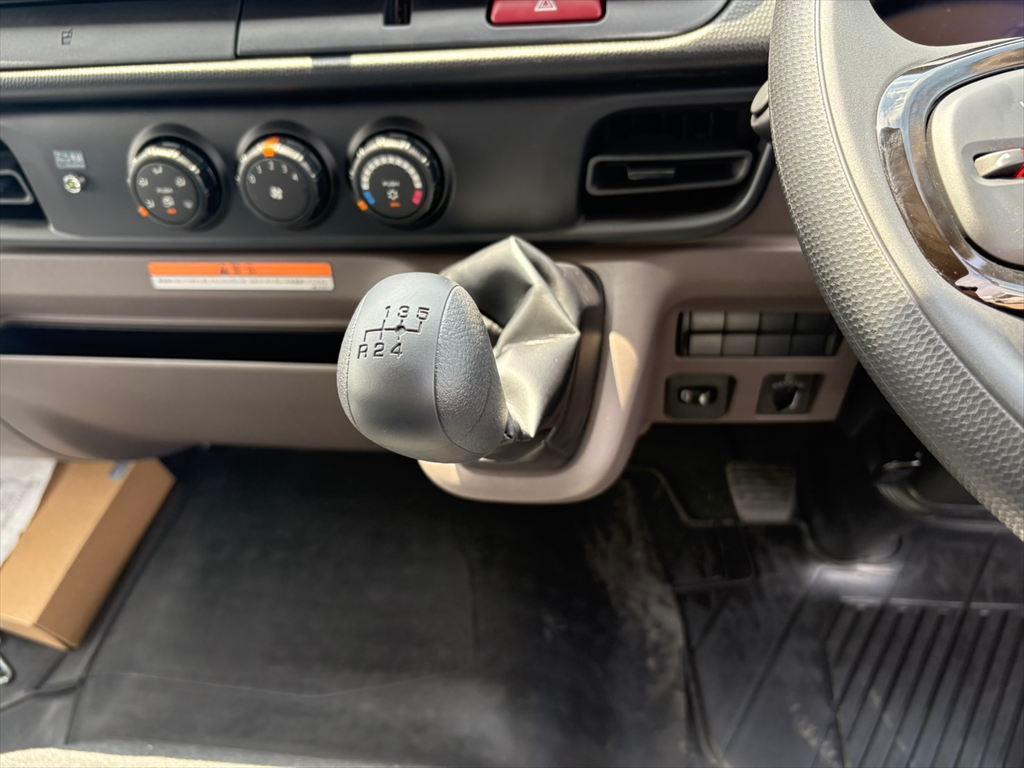 三菱 キャンター 2PG-FEB80(2WD)の写真23