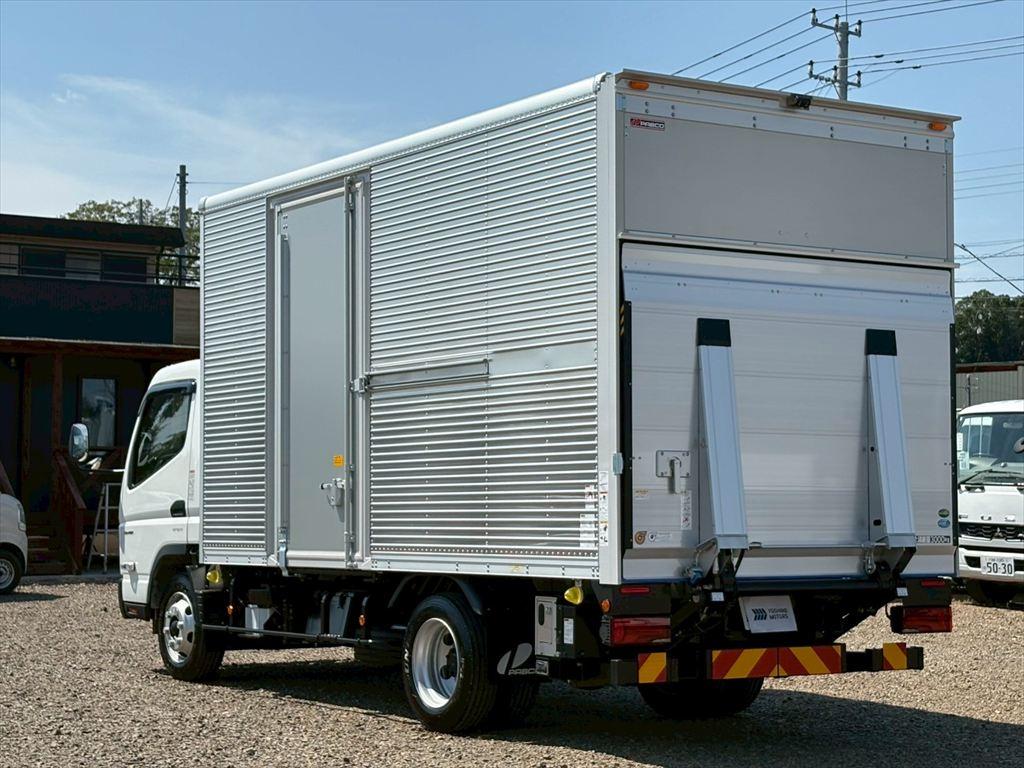 三菱 キャンター 2RG-FEB80(2WD)の写真3