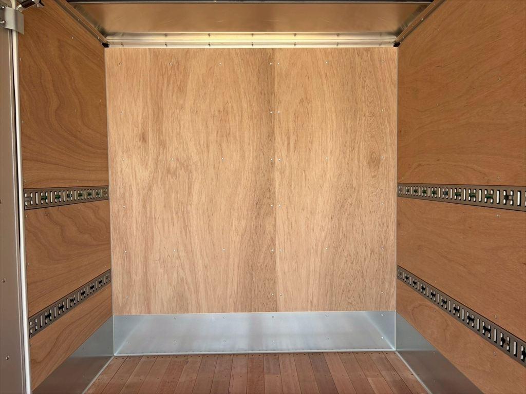 三菱 キャンター 2RG-FEB80(2WD)の写真7