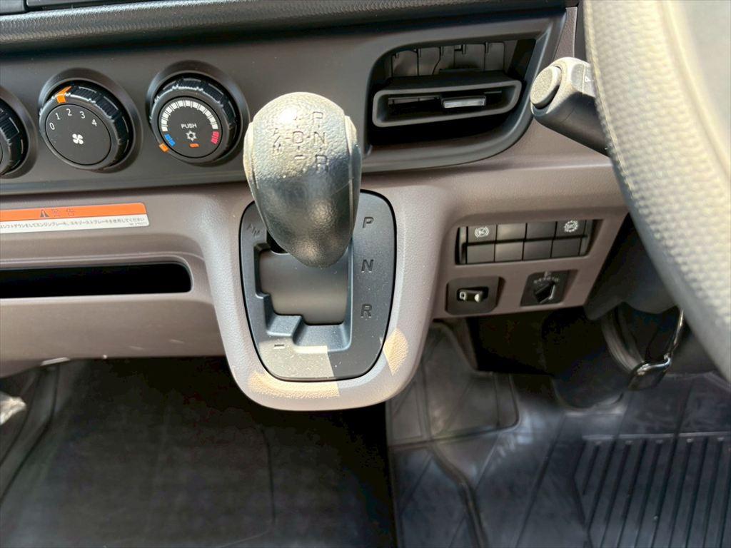 三菱 キャンター 2RG-FEB80(2WD)の写真23