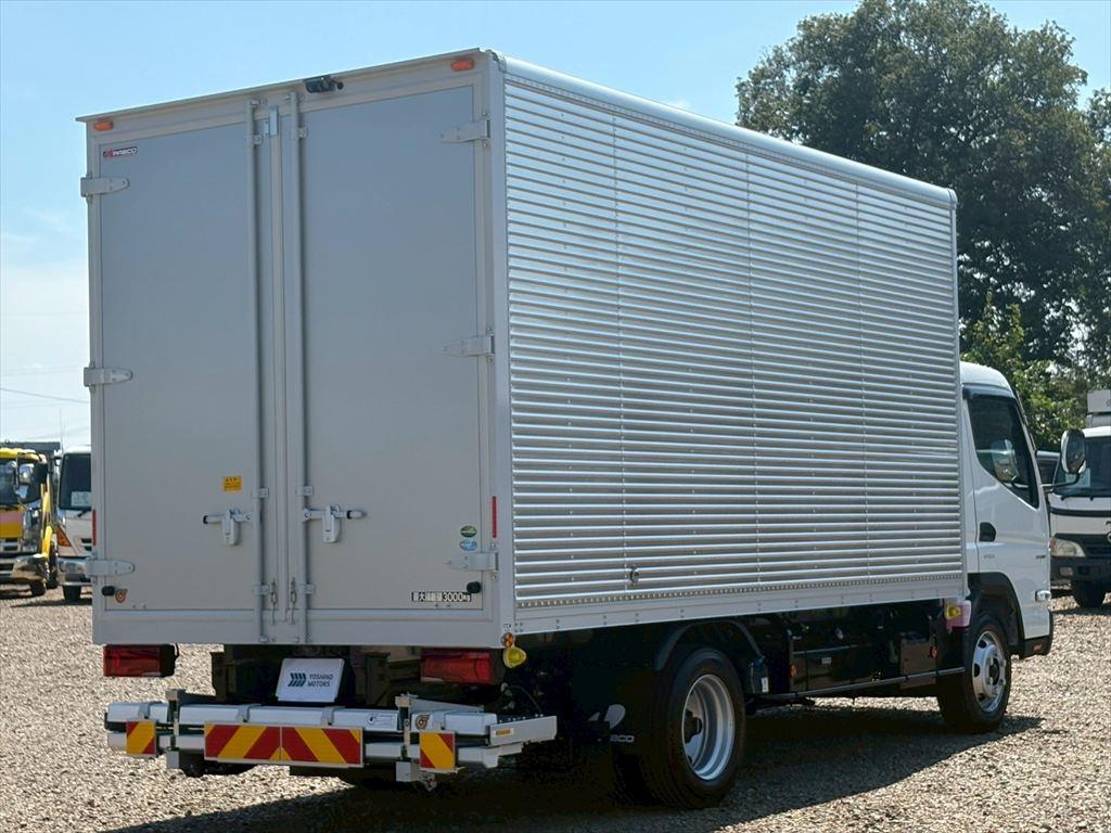 三菱 キャンター 2RG-FEB80(2WD)の写真4