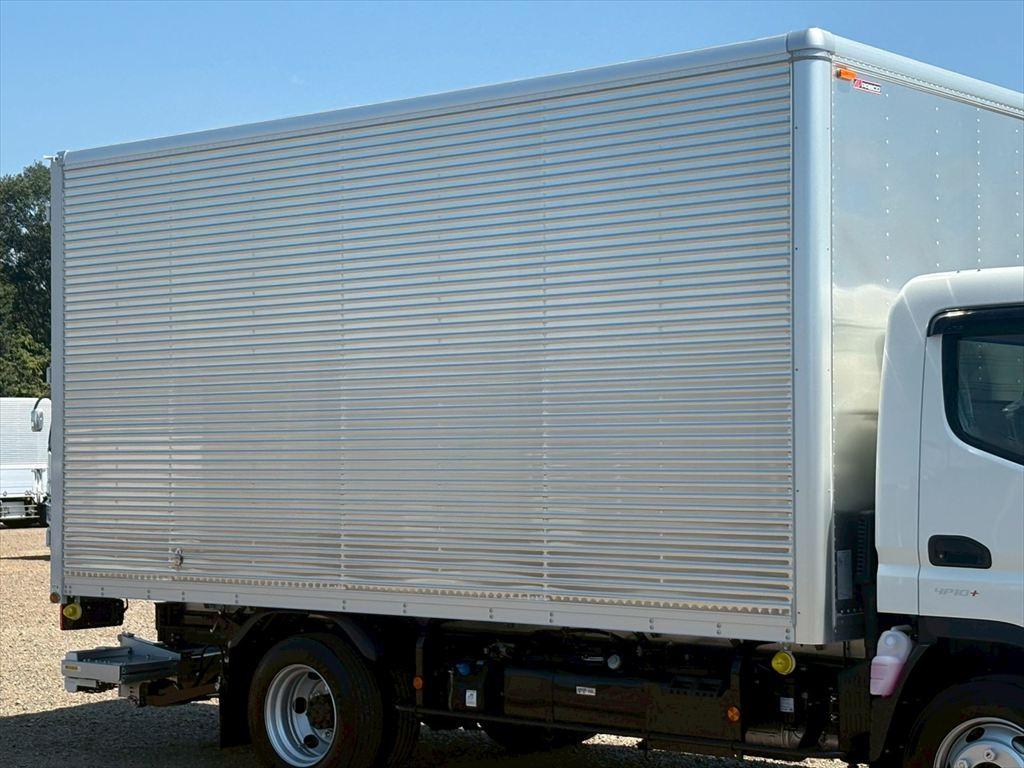 三菱 キャンター 2RG-FEB80(2WD)の写真5