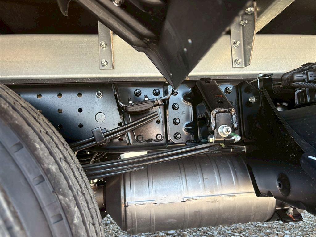 三菱 キャンター 2RG-FEB80(2WD)の写真16