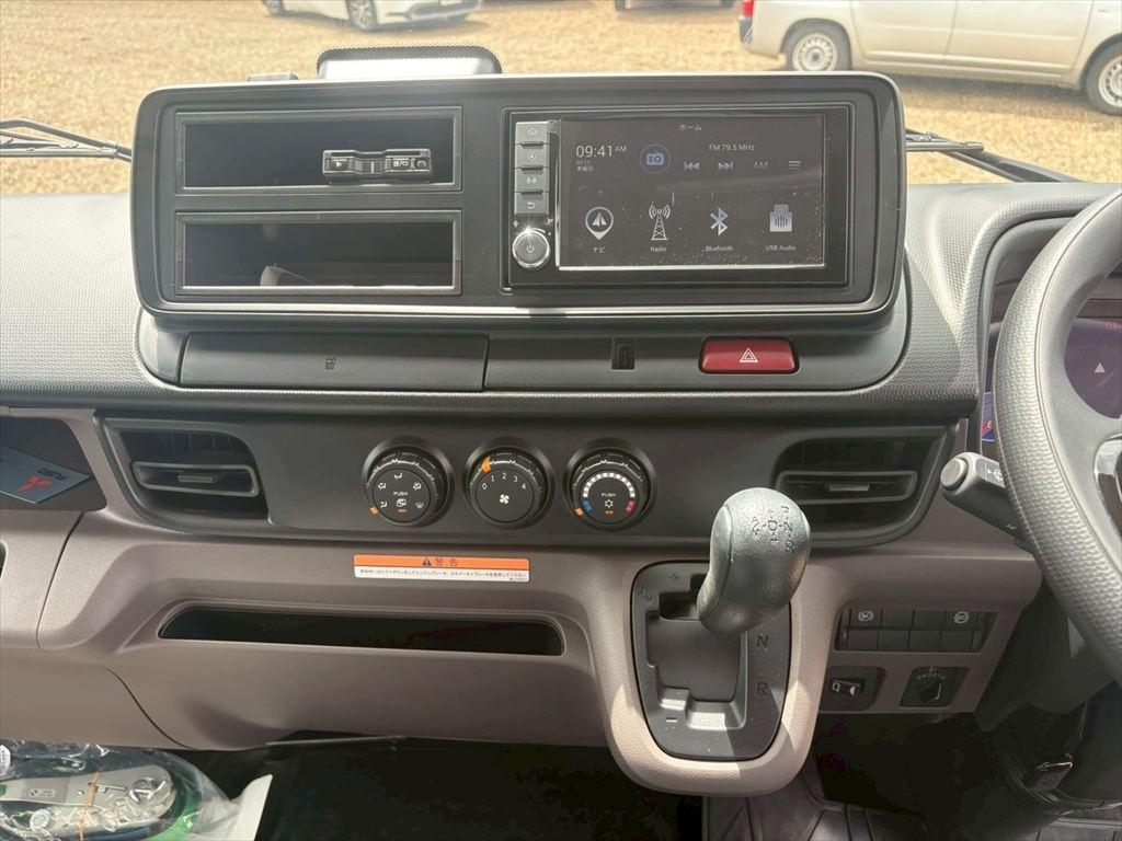 三菱 キャンター 2RG-FEB80(2WD)の写真22