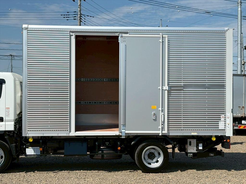 三菱 キャンター 2RG-FEB80(2WD)の写真14