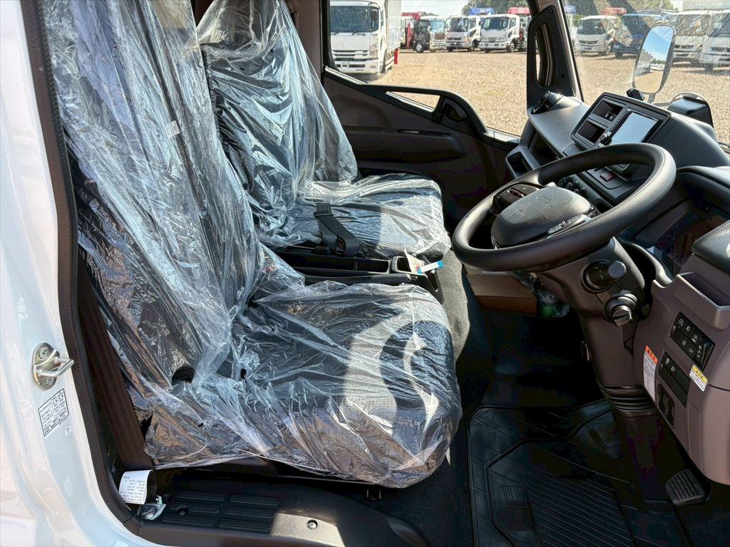 三菱 キャンター 2RG-FEB80(2WD)の写真20