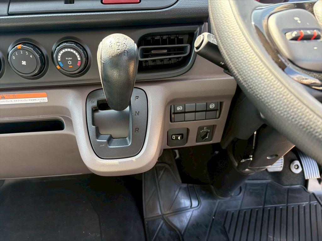 三菱 キャンター 2RG-FEB80(2WD)の写真23