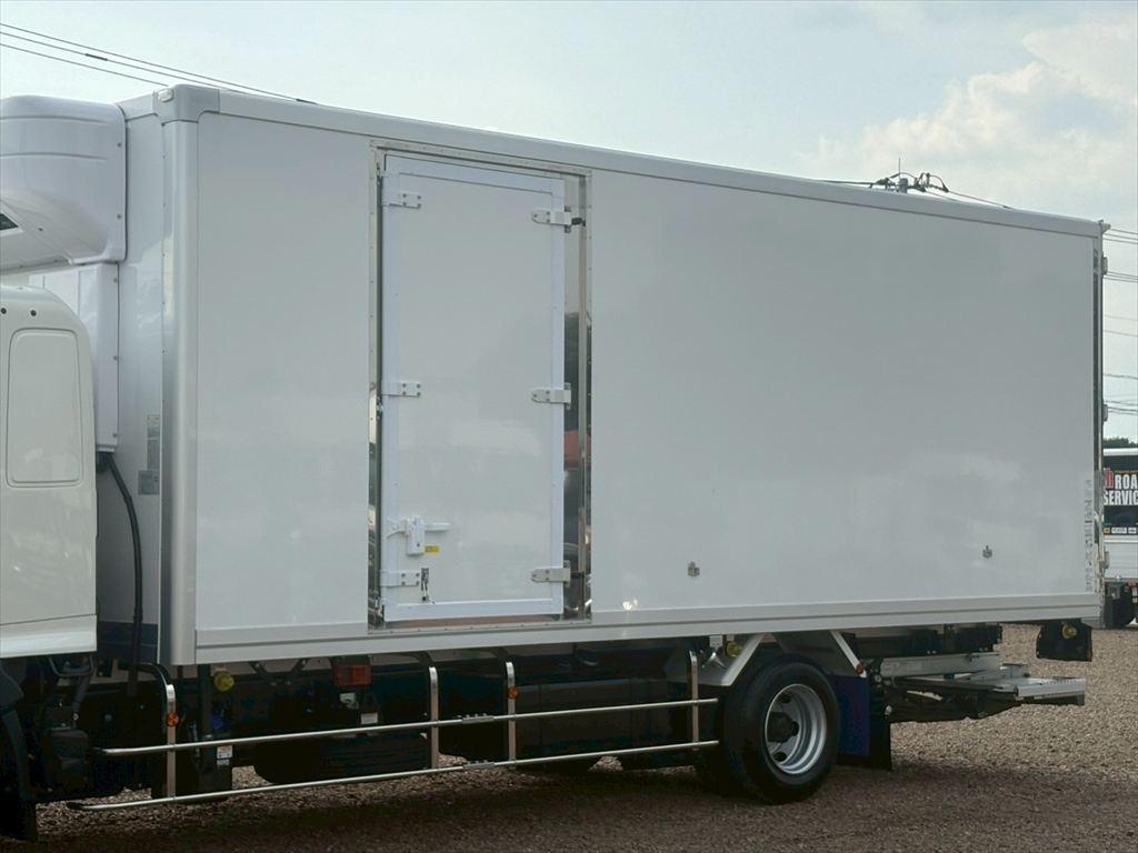 日野 レンジャー 2KG-FD2ABG(2WD)の写真6