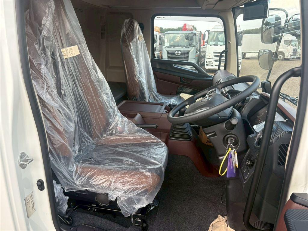 日野 レンジャー 2KG-FD2ABG(2WD)の写真21