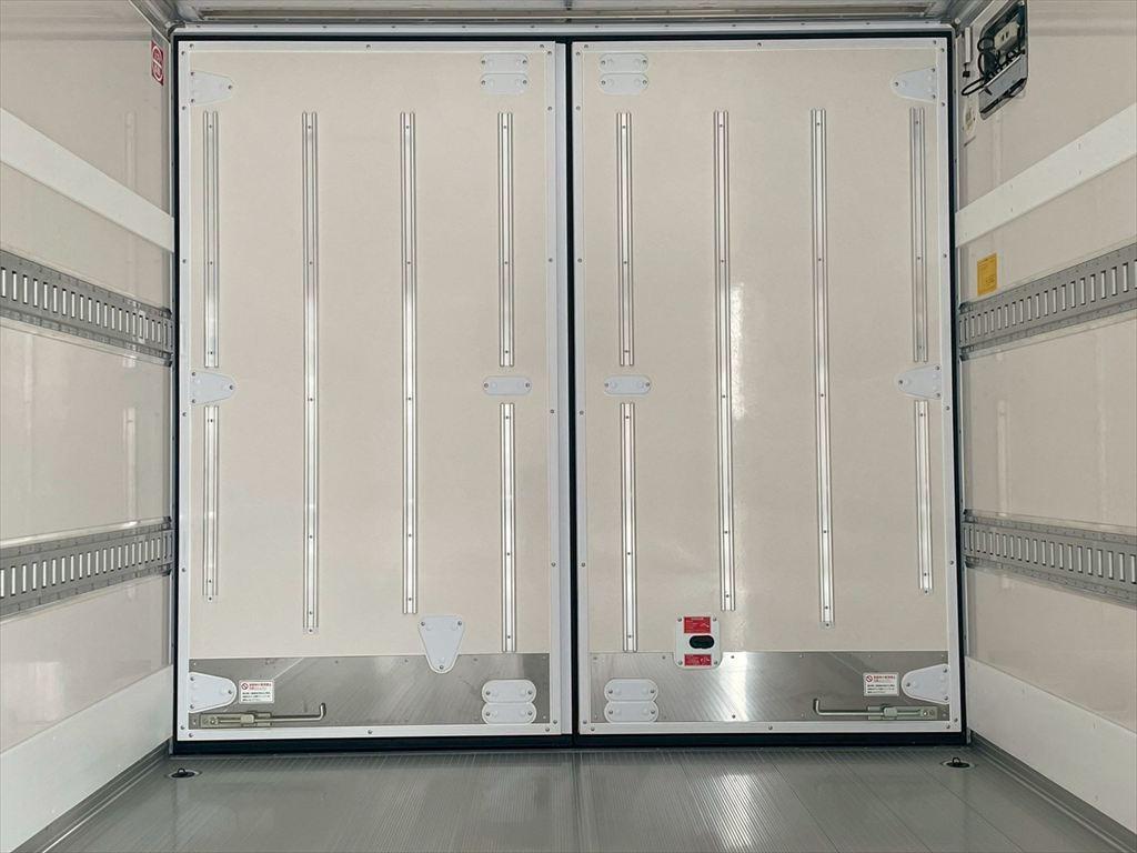 日野 レンジャー 2KG-FD2ABG(2WD)の写真11