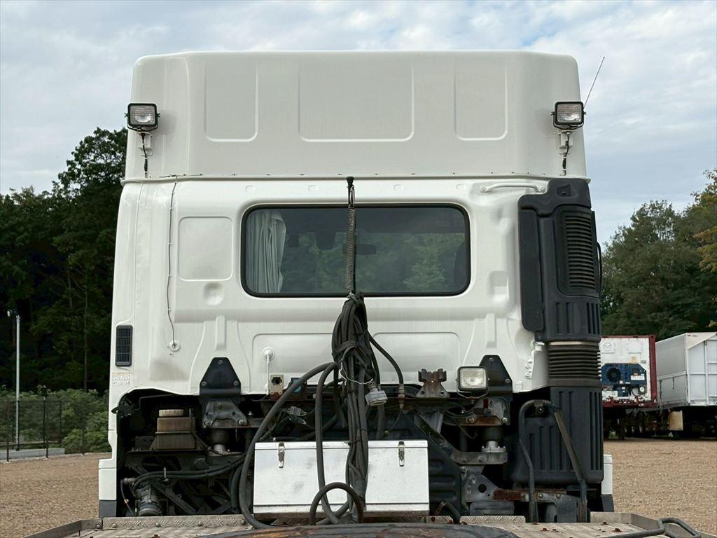 日野 プロフィア QDG-SS1EKDA(6x4)の写真7