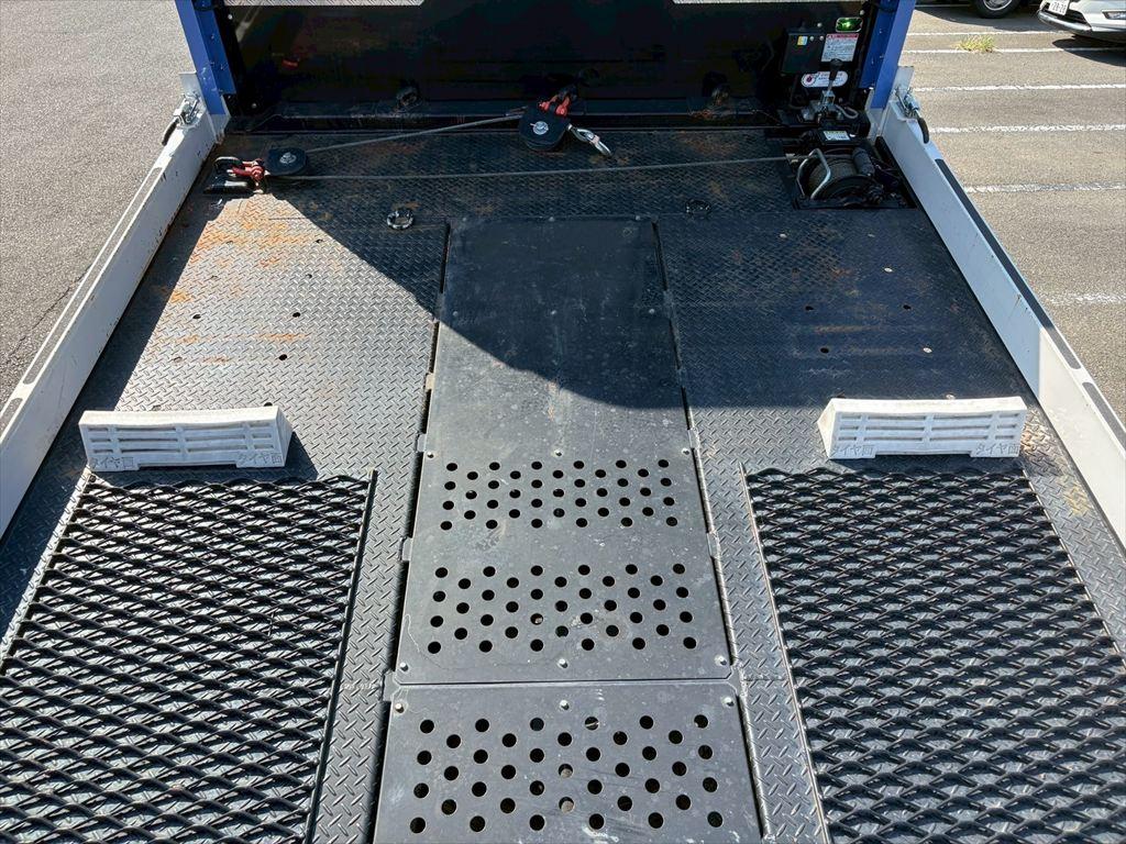 日野 レンジャー 2PG-FD2ABA(2WD)の写真9