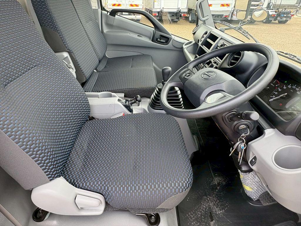 日野 デュトロ 2KG-XZU710M(2WD)の写真21