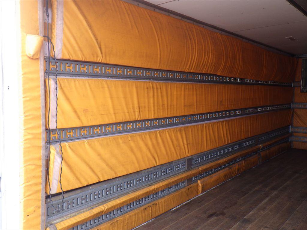 いすゞ フォワード PDG-FTR34T2(2WD)の写真9