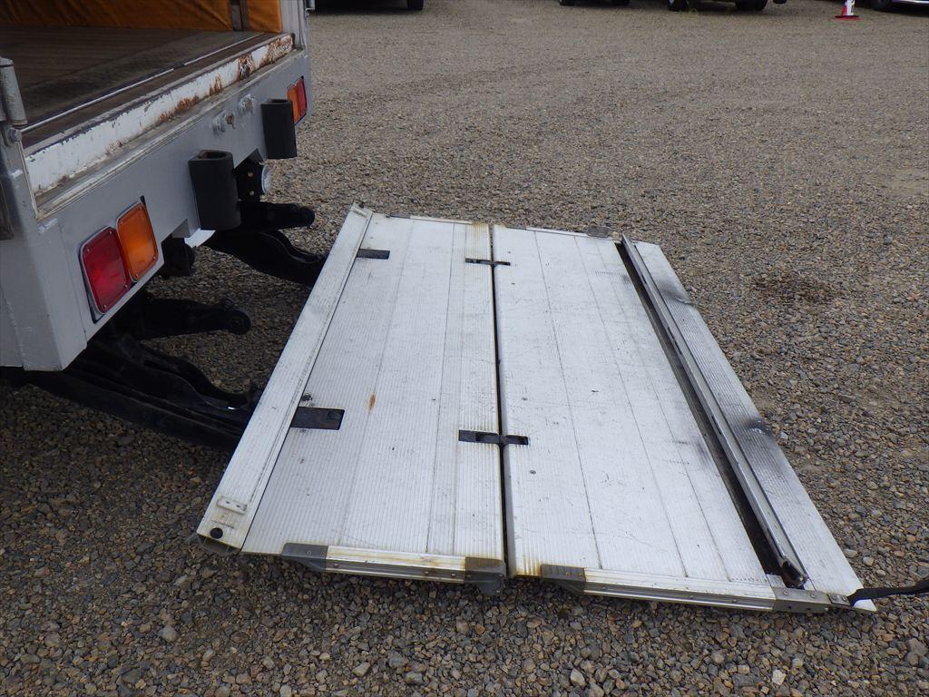 いすゞ フォワード PDG-FTR34T2(2WD)の写真12