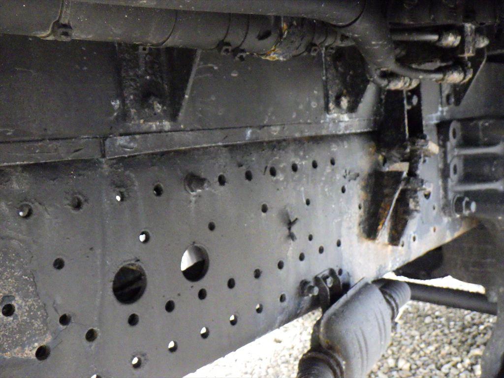 いすゞ フォワード PDG-FTR34T2(2WD)の写真14