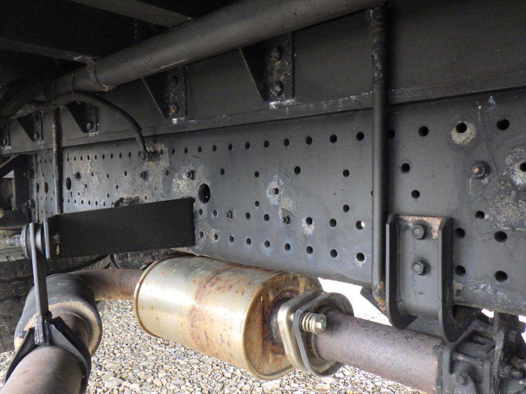 いすゞ フォワード PDG-FTR34T2(2WD)の写真15