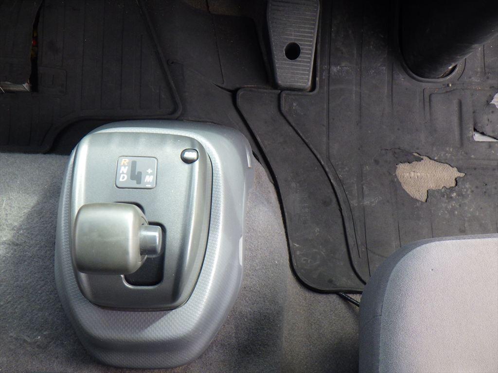 いすゞ フォワード PDG-FTR34T2(2WD)の写真23