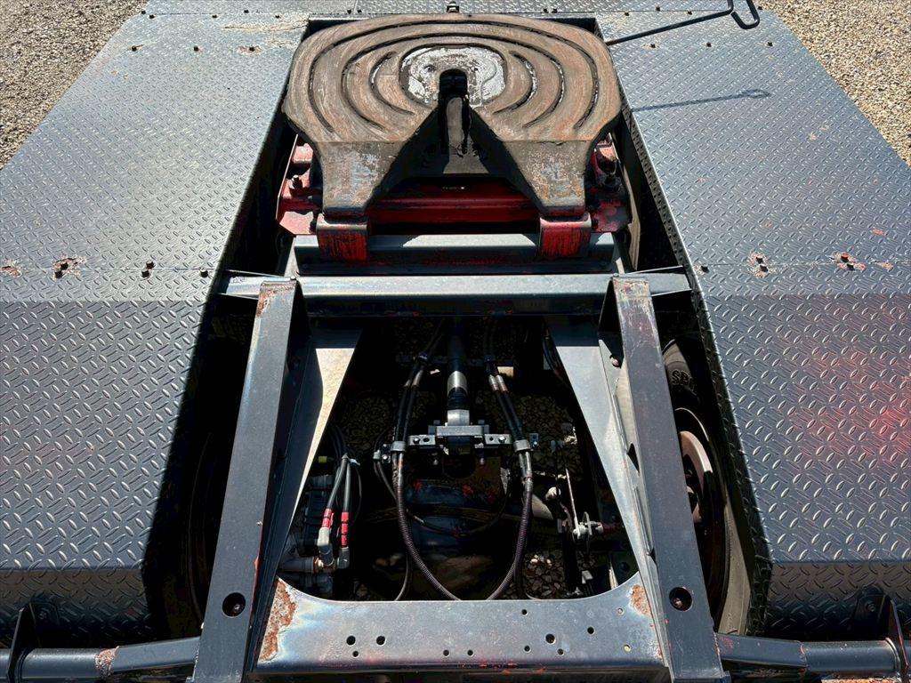 いすゞ ギガ QDG-EXZ52BJ(6x4)の写真8