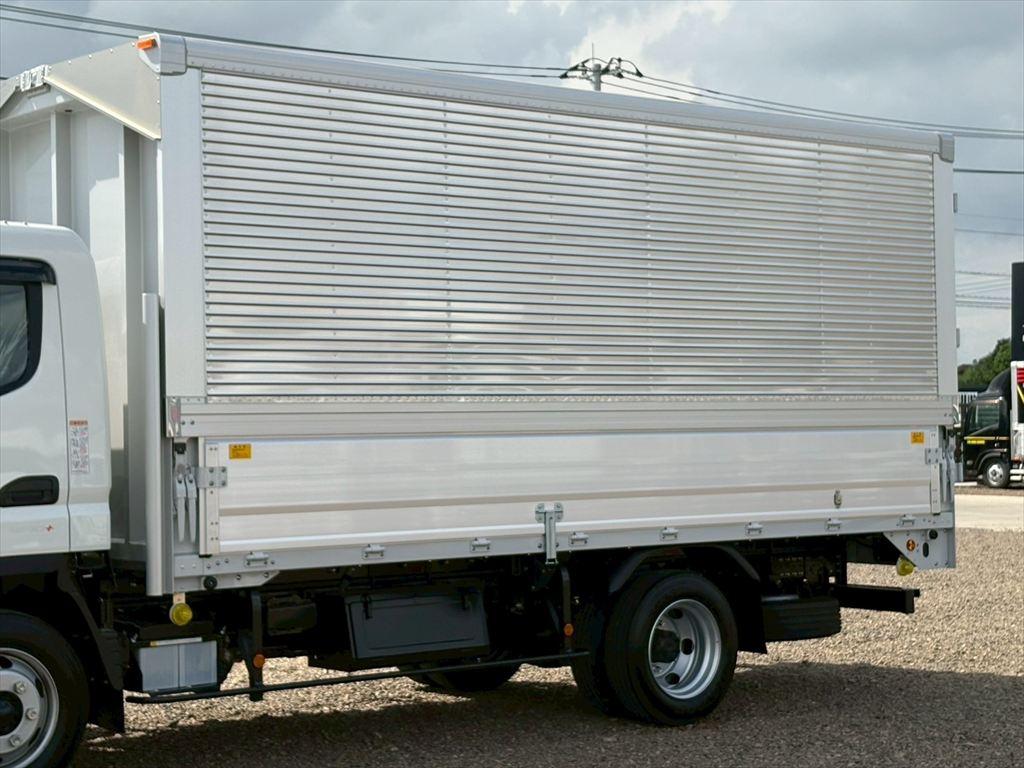 三菱 キャンター 2RG-FEB80(2WD)の写真6