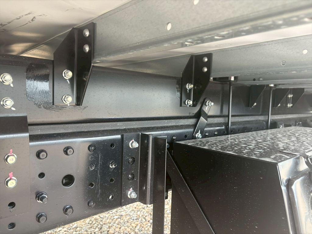 三菱 キャンター 2RG-FEB80(2WD)の写真14