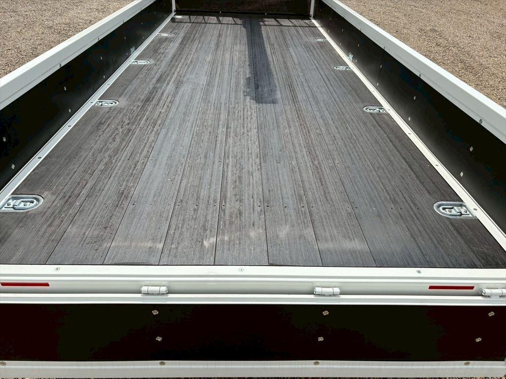 日野 レンジャー 2PG-FD2ABA(2WD)の写真8