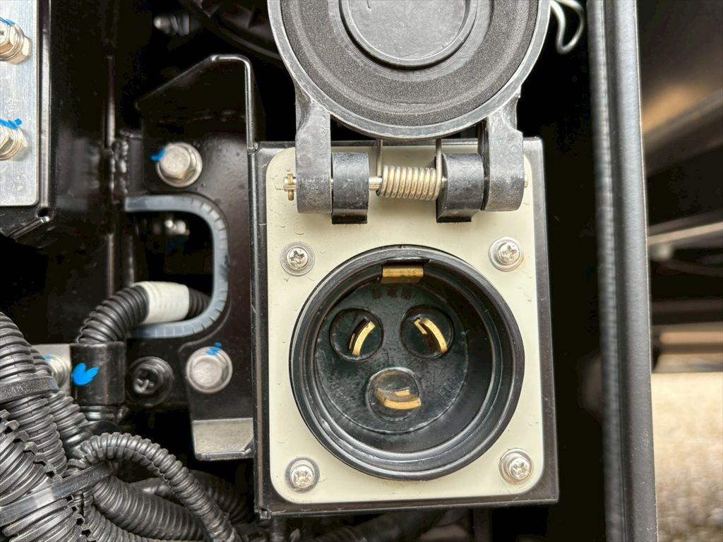 UD クオン 2PG-CD4FA(6x2)の写真15