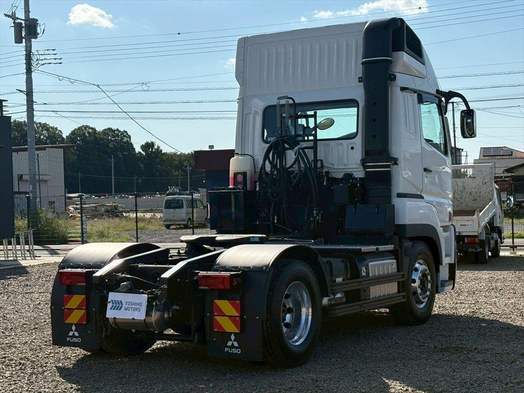 三菱 スーパーグレート 2RG-FP84VDR(2WD)の写真4