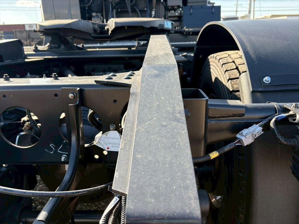 三菱 スーパーグレート 2RG-FP84VDR(2WD)の写真12