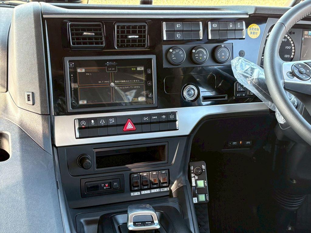 三菱 スーパーグレート 2RG-FP84VDR(2WD)の写真22