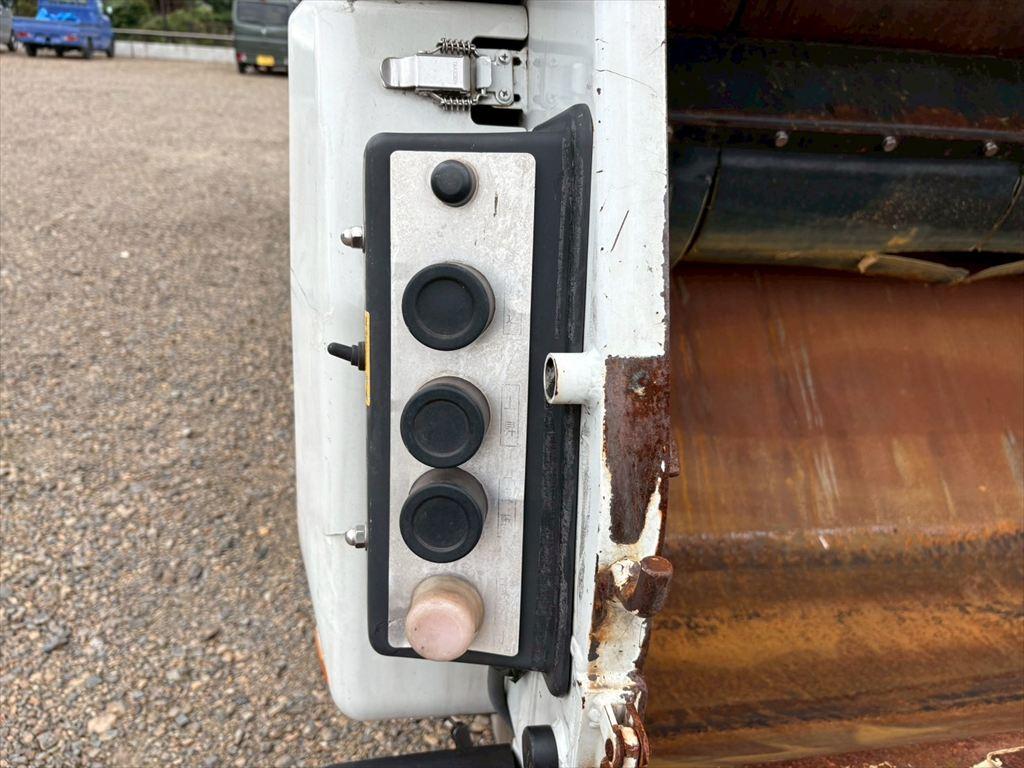 日野 デュトロ TKG-XZU710M(2WD)の写真15