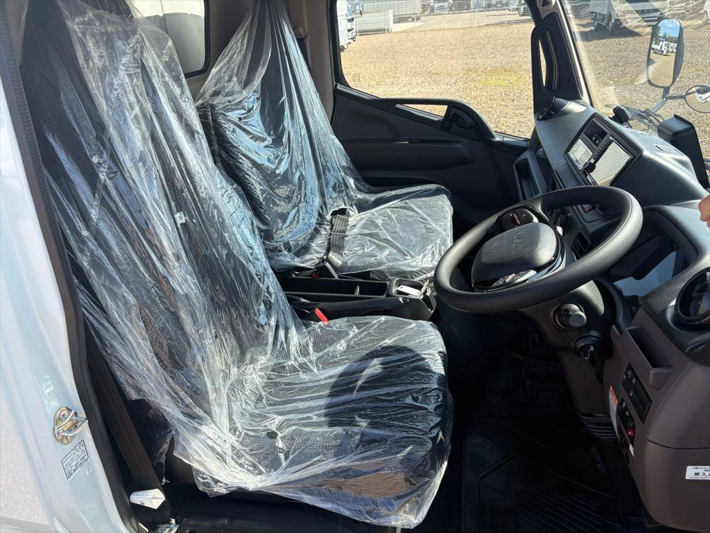 三菱 キャンター 2RG-FEB80(2WD)の写真20