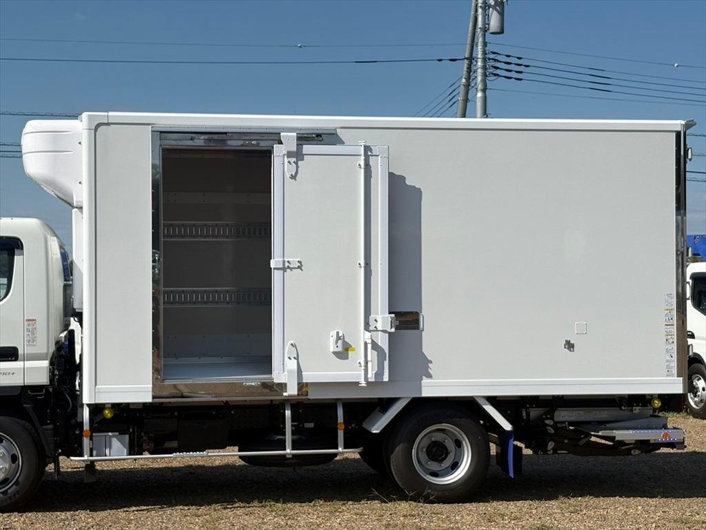 三菱 キャンター 2RG-FEB80(2WD)の写真14