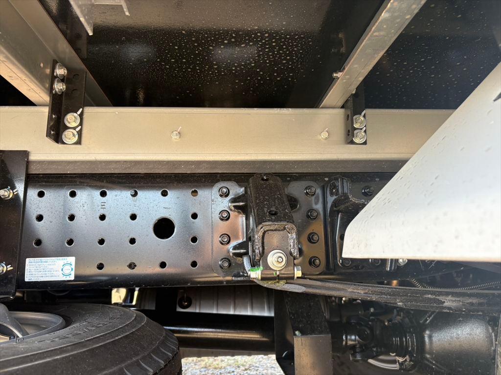 三菱 キャンター 2RG-FEB80(2WD)の写真16