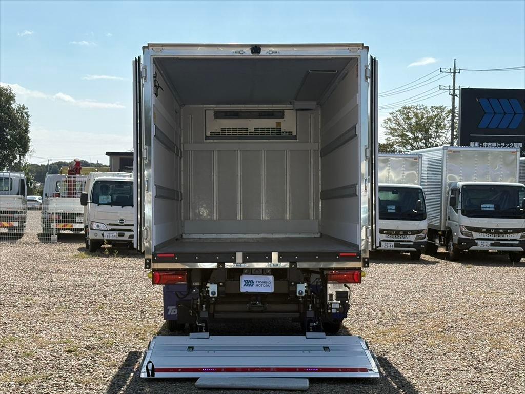三菱 キャンター 2RG-FEB80(2WD)の写真11