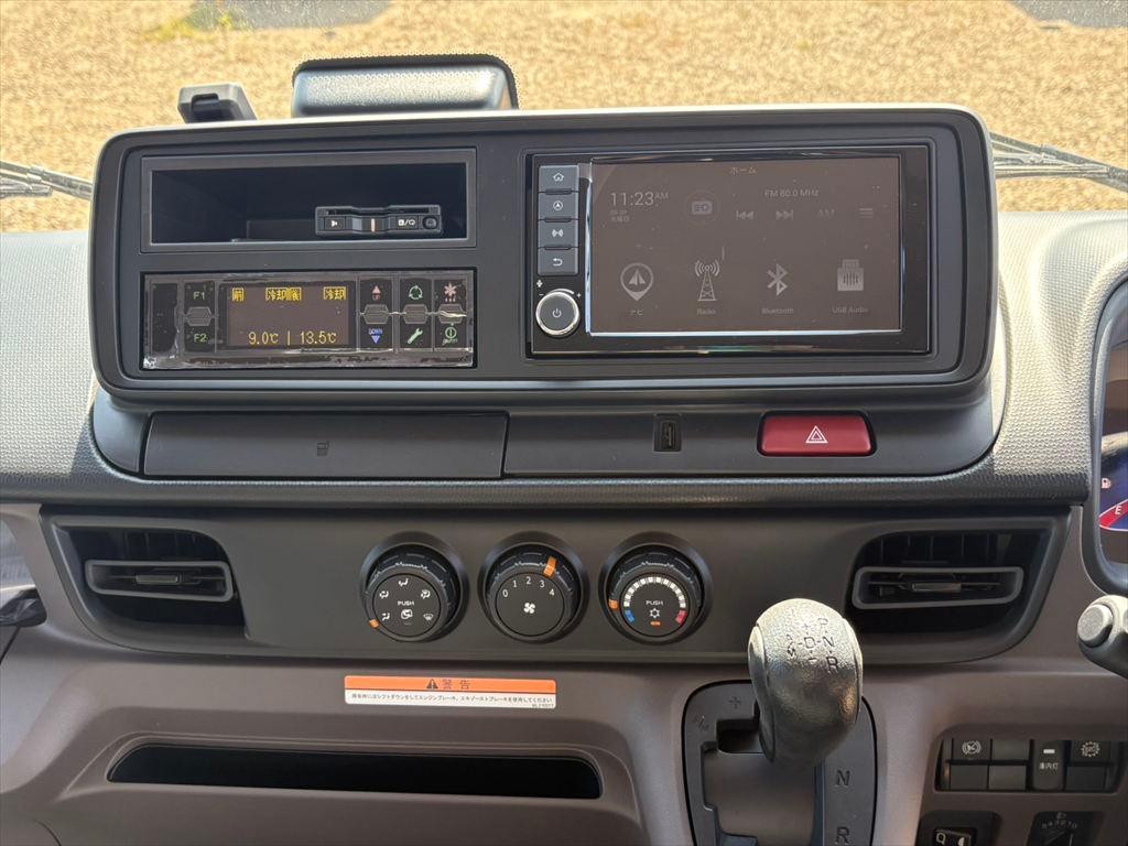 三菱 キャンター 2RG-FEB80(2WD)の写真22