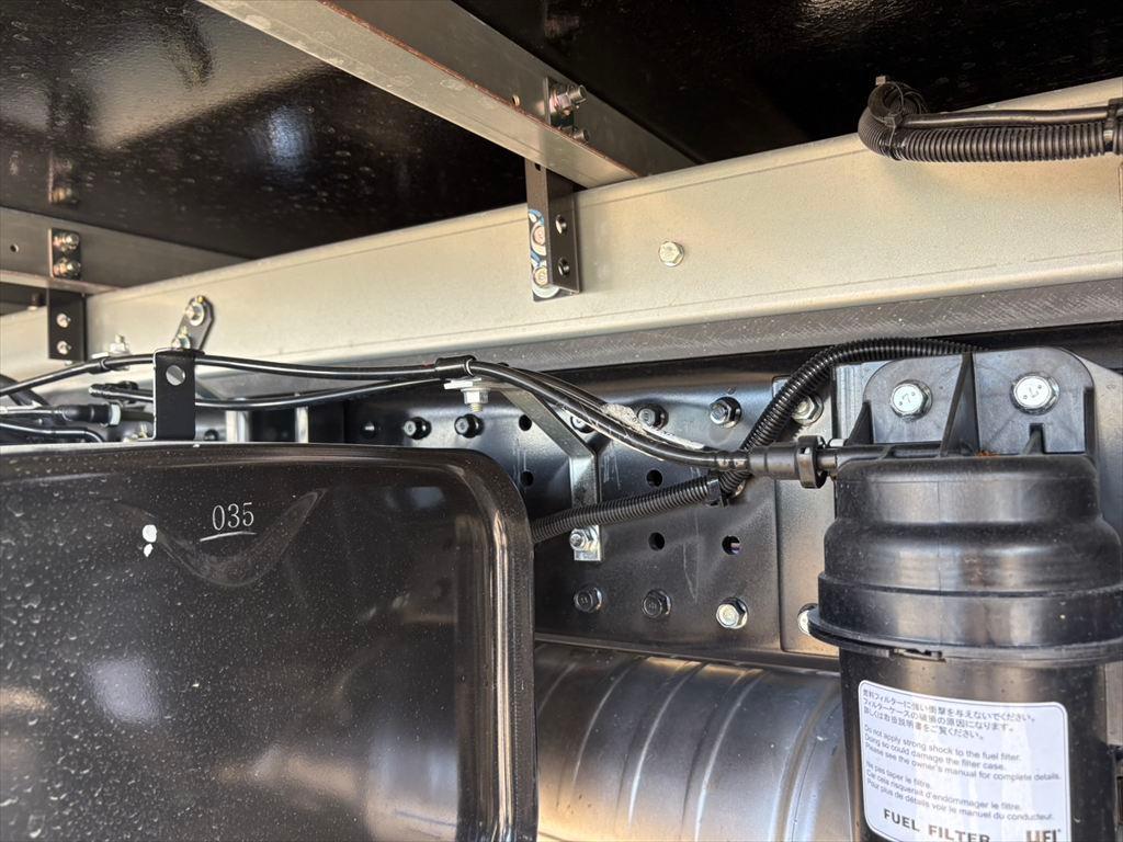 三菱 キャンター 2RG-FEB80(2WD)の写真16