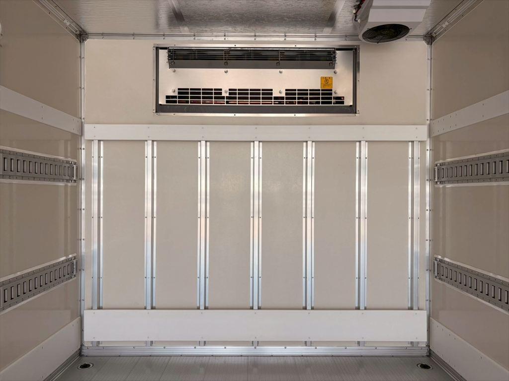 三菱 ファイター 2KG-FK65F(2WD)の写真7