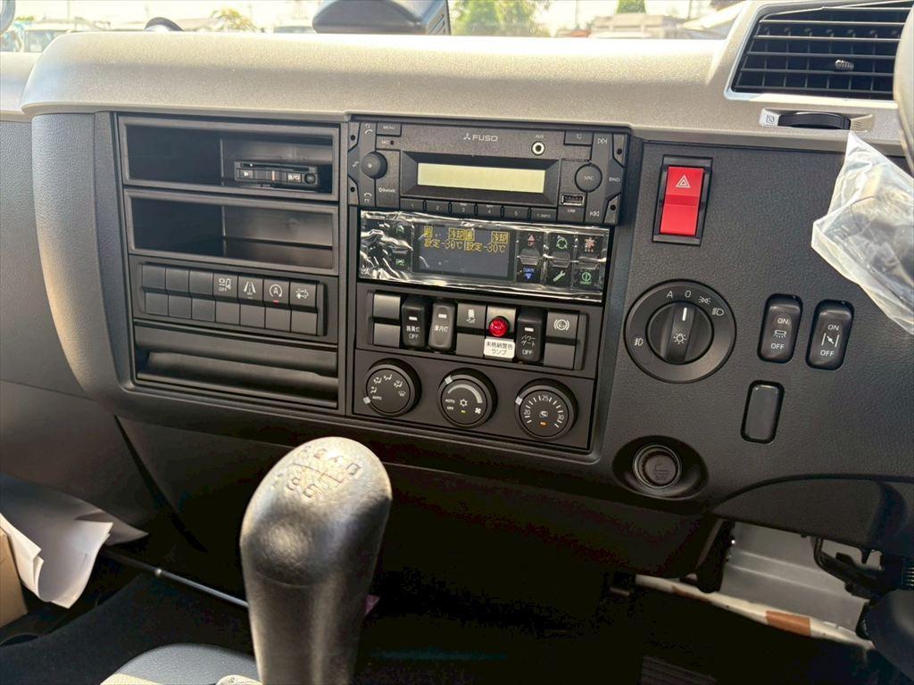 三菱 ファイター 2KG-FK65F(2WD)の写真22