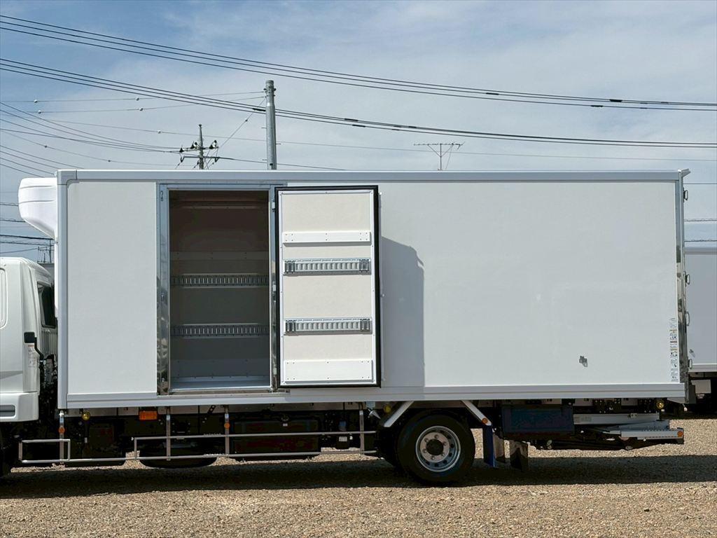 三菱 ファイター 2KG-FK65F(2WD)の写真14