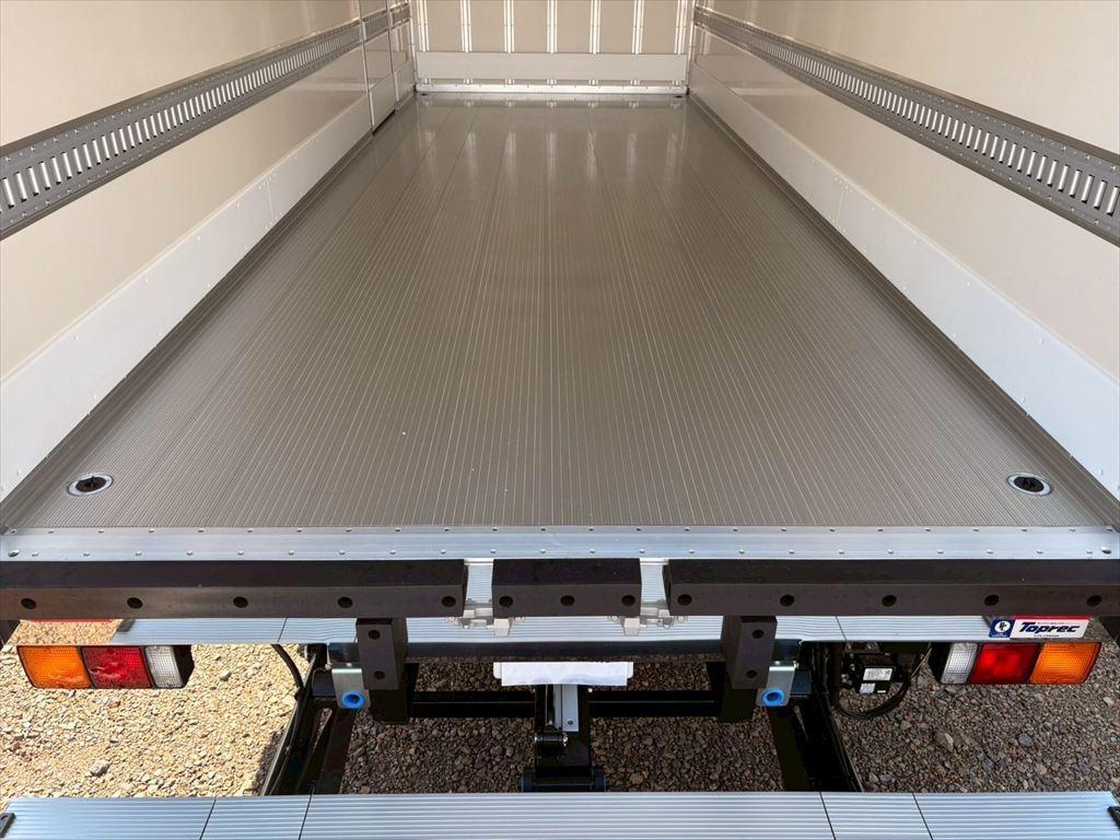 三菱 ファイター 2KG-FK65F(2WD)の写真8