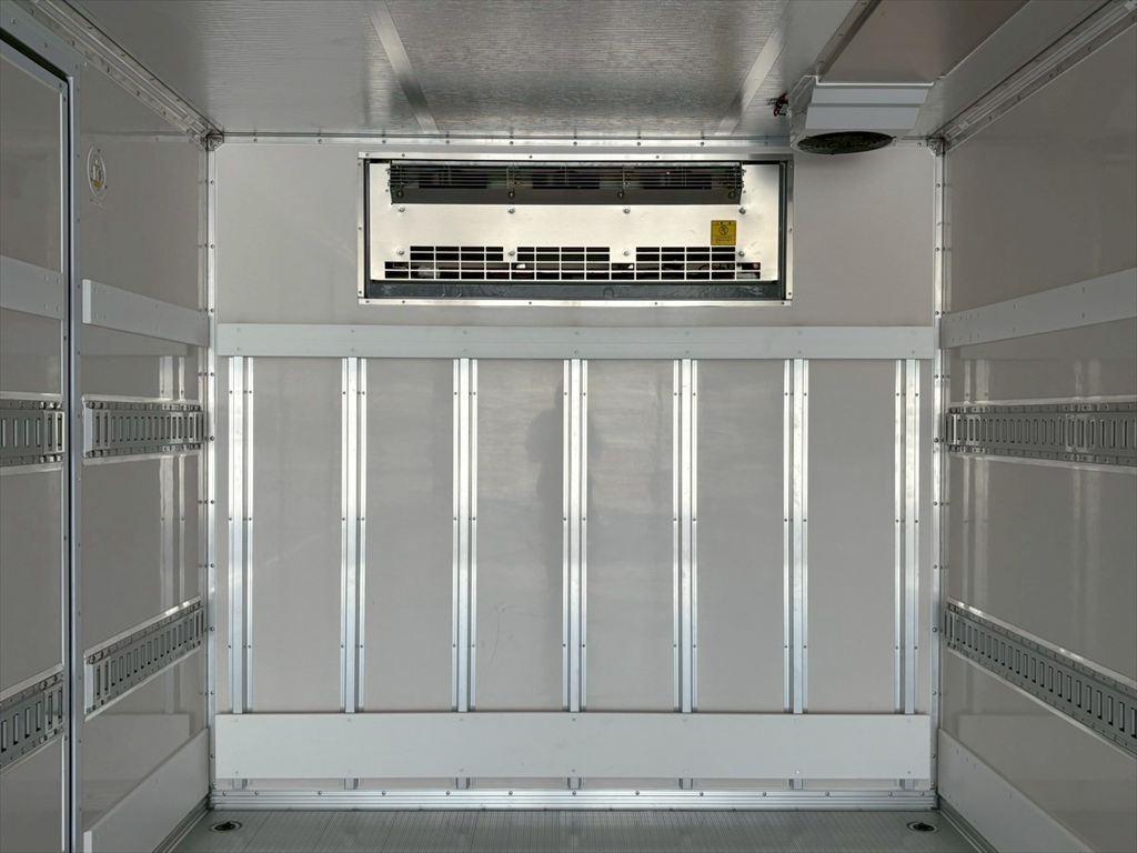 三菱 ファイター 2KG-FK65F(2WD)の写真7