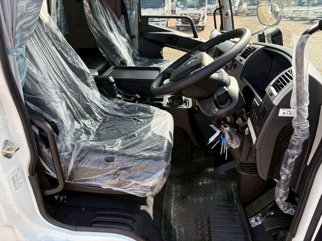 三菱 ファイター 2KG-FK65F(2WD)の写真21