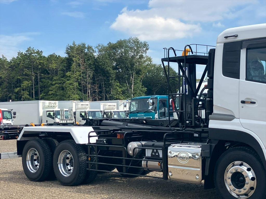 ＵＤ クオン 2RG-CW5EL(6x4)の写真5