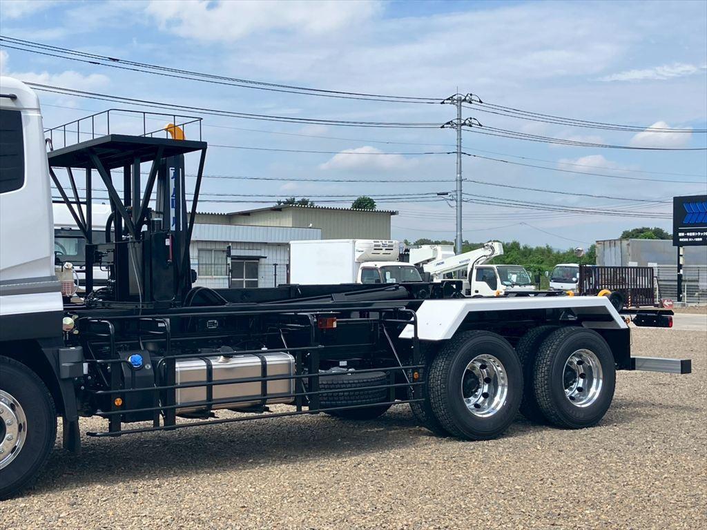 ＵＤ クオン 2RG-CW5EL(6x4)の写真6