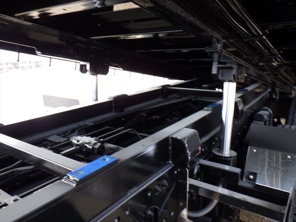 三菱 スーパーグレート 2PG-FS80VZ(8x4)の写真15