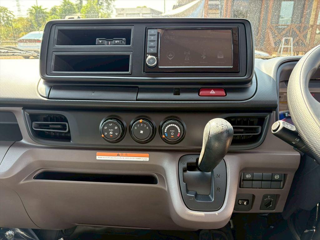 三菱 キャンター 2RG-FEB80(2WD)の写真22