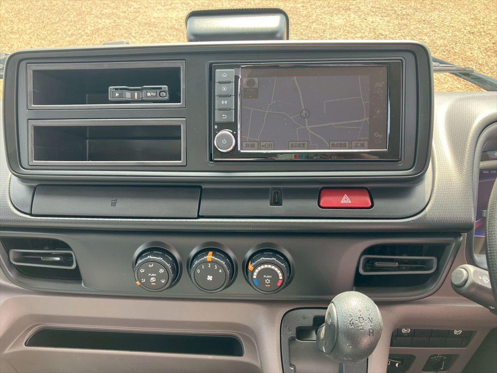 三菱 キャンター 2RG-FEAV0(2WD)の写真22